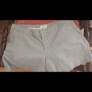 Crown and Ivy seersucker shorts